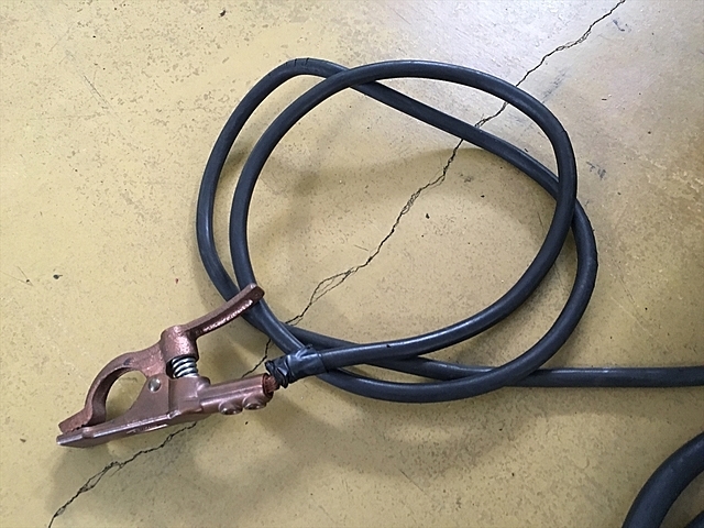 A110348 半自動溶接機 パナソニック YD-200KR1 | 株式会社 小林機械 A110348 半自動溶接機 パナソニック YD-200KR1 | 株式会社 小林機械