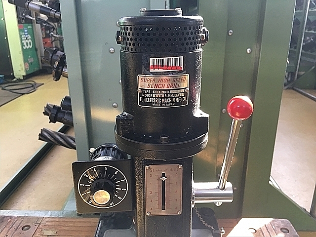 ★FUJI/富士 小型 卓上/高速ボール盤 FBD-6 12，000min-1 ベンチドリル 100V Vベルト不要　通電・動作確認済み A105885 超高速小型卓上ボール盤 フジ FBD-6 | 株式会社 小林機械