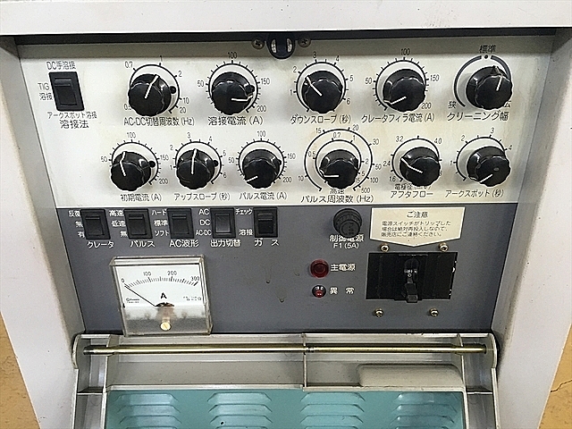 A109859 ＴＩＧ溶接機 ダイヘン AVP-200(S4)_1
