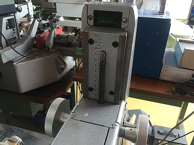 A108500 万能顕微鏡 トプコン TUM200_4