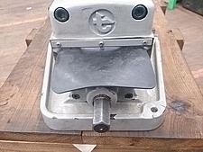 両締めマシンバイス　150 津田駒 両締めマシンバイス KV-150 両締めマシンバイス 津田駒工業