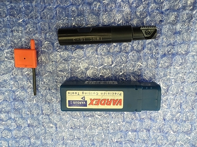 A108537 ネジ切りカッター VARGUS TMNC16-3 | 株式会社 小林機械 A108537 ネジ切りカッター VARGUS TMNC16-3 | 株式会社 小林機械