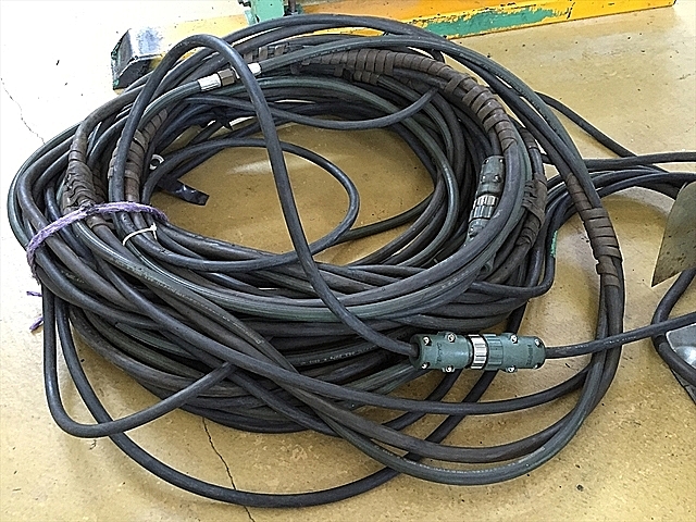A108290 半自動溶接機 ダイヘン CPV-350 | 株式会社 小林機械 A108290 半自動溶接機 ダイヘン CPV-350 | 株式会社 小林機械