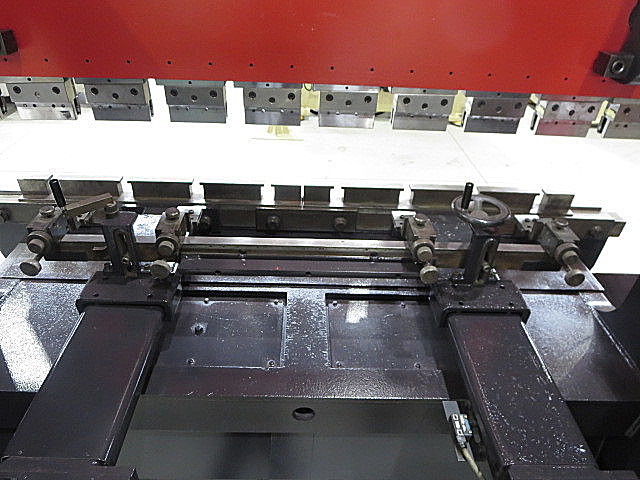 H010267 ベンダー アマダ RG-80S_5