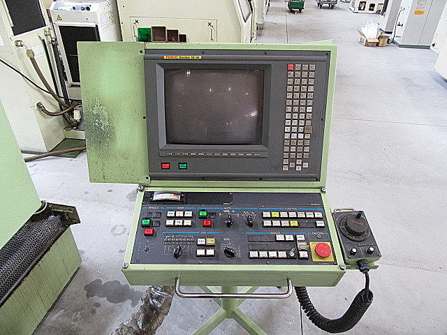 H010268 ＮＣ工具研削盤 牧野フライス製作所 CNR2-40_5