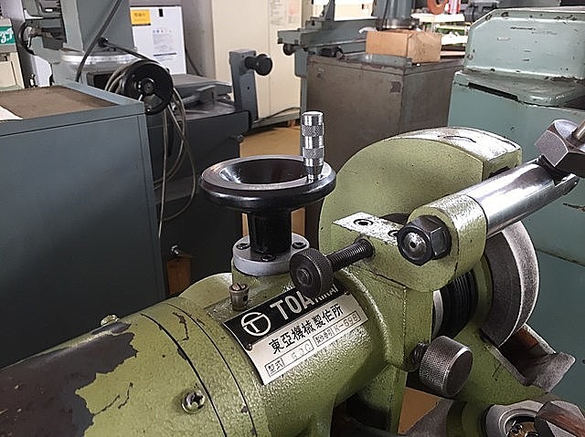 A107623 ドリル研削盤 東亜機械製作所 TDP-50 | 株式会社 小林機械 A107623 ドリル研削盤 東亜機械製作所 TDP-50 | 株式会社 小林機械