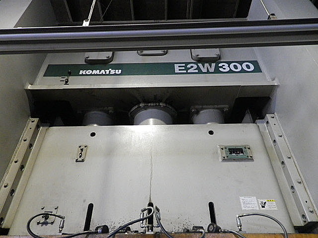 G003687 ソリッドフレーム順送プレス コマツ E2W300_6