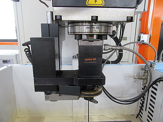 H010216 ＮＣ放電加工機 アジエ AGIETRON COMPACT1_3