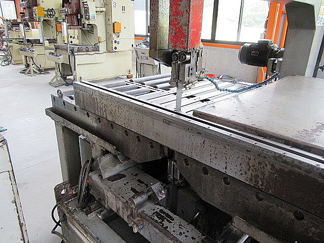 H010137 立型バンドソー FRIGGI AST1200×400_8