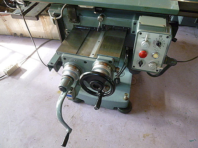 B004424 ラム型フライス 牧野フライス製作所 KVP-55_6