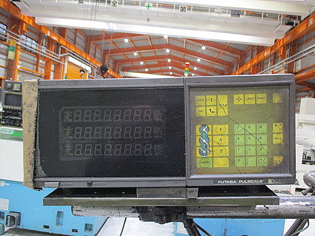 H010020 ベット型フライス OKK MH-3V_5
