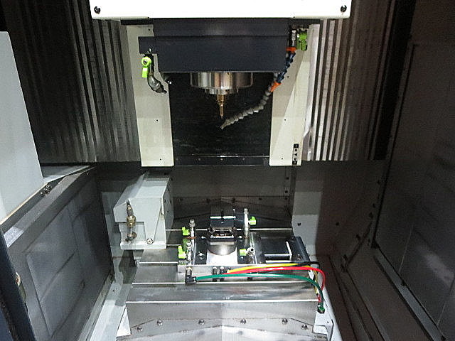 P004574 立型マシニングセンター 牧野フライス製作所 V22_6