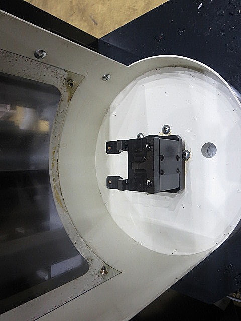 P004574 立型マシニングセンター 牧野フライス製作所 V22_15