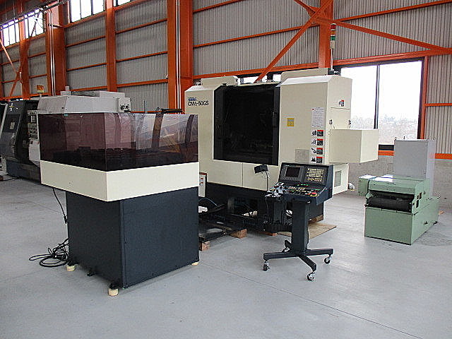 H010002 ＮＣ工具研削盤 牧野フライス製作所 CNV2-50GS_1