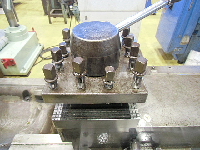 P004546 汎用旋盤 中部工機 LLA-800_5