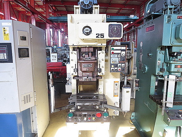 P004482 Ｃ型プレス アマダ TP-25C-X2_0