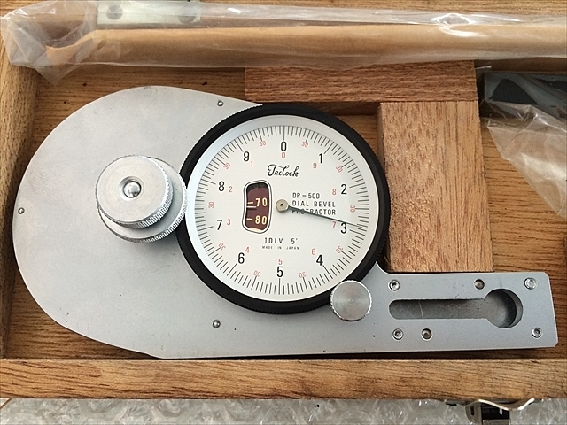 3F3024 ダイヤルプロトラクター TECLOCK DP-500 A104446 ダイヤルプロトラクター TECLOCK DP-500 | 株式会社 小林機械