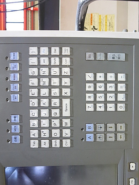 P004236 立型マシニングセンター 大隈豊和 MILLAC-1052V_2