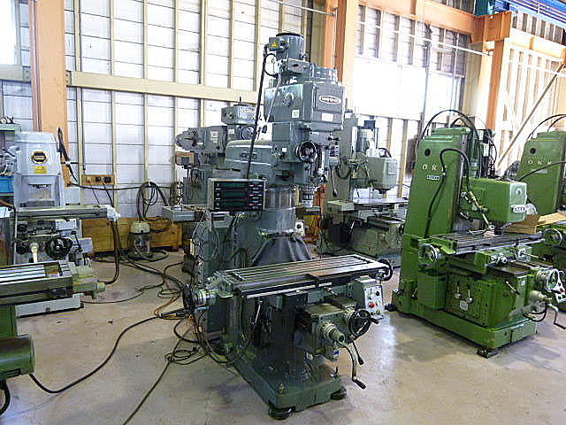 B004283 ラム型フライス 牧野フライス製作所 KVP-55_1