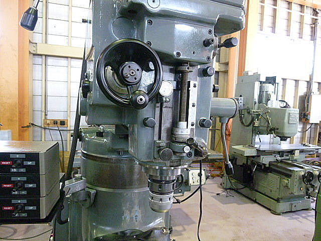 B004283 ラム型フライス 牧野フライス製作所 KVP-55_3