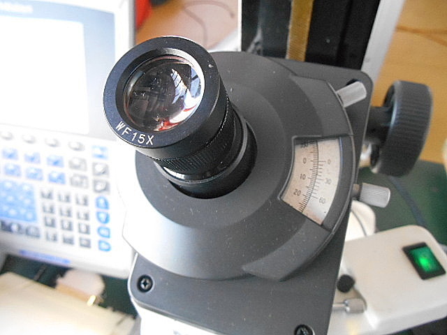 A100897 工具顕微鏡 ミツトヨ TM-500(176-808-3) | 株式会社