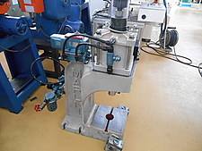 A100793 エアープレス マルニ MSP-1000DA | 株式会社 小林機械