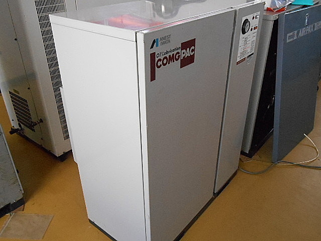 A031048 パッケージコンプレッサー アネスト岩田 CLP22B-8.5D | 株式