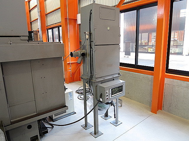 P901031 グラファイト加工機 牧野フライス製作所 SNC86-A5_8