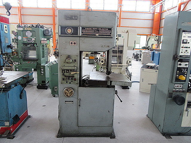 A031158 コンターマシン アマダ V-400_0