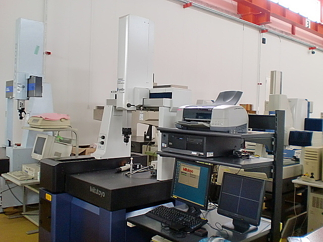 A032510 三次元測定機 ミツトヨ CRT-P M544_0