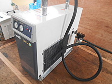 A031385 エアードライヤー 明治機械製作所 DRC-8C | 株式会社 小林機械