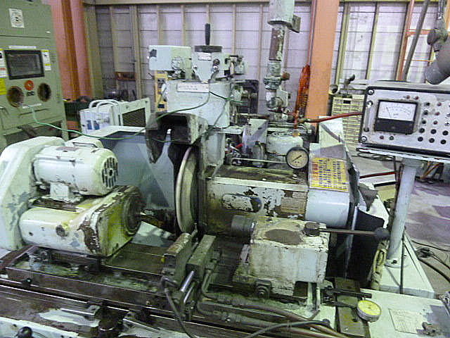B004122 円筒研削盤 豊田工機 GOP-10-30_2