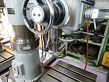 B004067 ラジアルボール盤 小川鉄工 HOR-1100 | 株式会社 小林機械