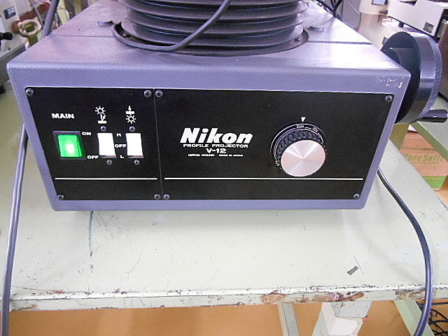 A030650 投影機 ニコン V-12 | 株式会社 小林機械 A030650 投影機 ニコン V-12 | 株式会社 小林機械