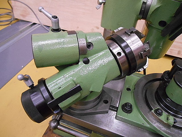 A030231 エンドミル研削盤 飯田鉄工所 GT-200KR | 株式会社 小林機械 A030231 エンドミル研削盤 飯田鉄工所 GT-200KR | 株式会社 小林機械