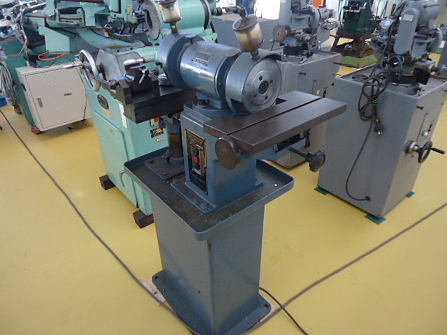 A027925 バイト研削盤 富士美機械 G-71 | 株式会社 小林機械 A027925 バイト研削盤 富士美機械 G-71 | 株式会社 小林機械