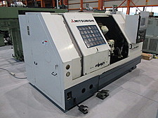 直☆千葉県 MITSUBISHI 三菱重工業 旋盤 型式 LL 三相200V☆3J 直☆千葉県 MITSUBISHI 三菱重工業 旋盤 型式 LL 三相200V☆3J