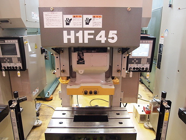 P002396 サーボプレス コマツ H1F45-11 | 株式会社 小林機械
