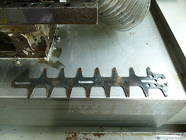B003128 ヘッジトリマブレード研削盤 岡本工機 HBG-800_2