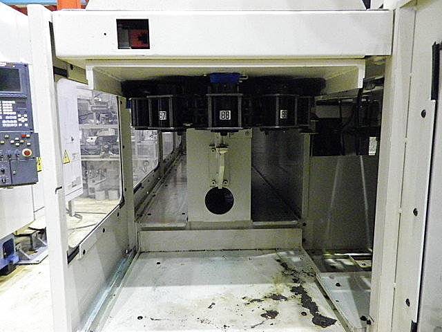 P002146 立型マシニングセンター 安田工業 YBM-640V_24
