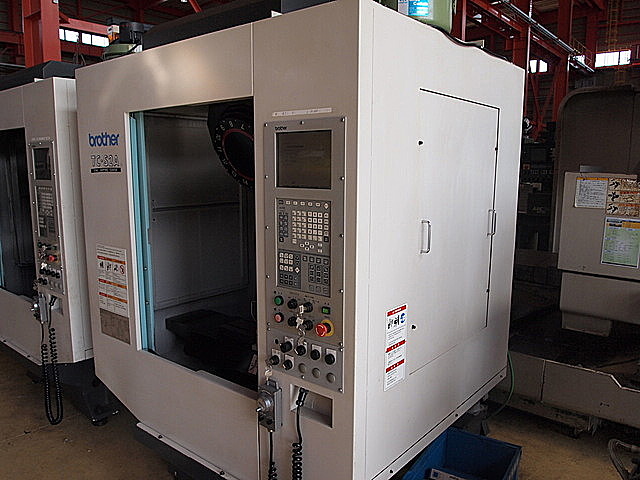 P002124 タッピングセンター ブラザー TC-S2A_1