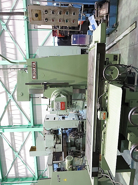 P900137 万能フライス 新潟鉄工 6UMA_0