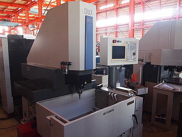 P002090 ＮＣ放電加工機 三菱電機 EA8M_1