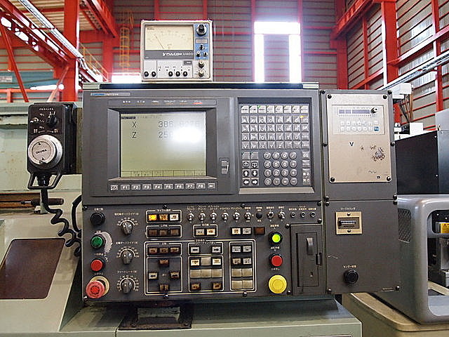 P002070 ＮＣ円筒研削盤 オークマ GP-25T_2
