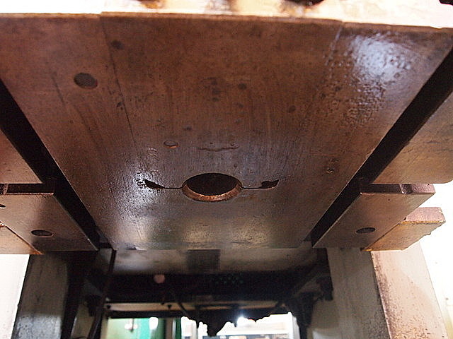 P002066 Ｃ型プレス コマツ OBS60-3B_4