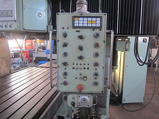 C001700 門型マシニングセンター オークマ MCV-20A_5