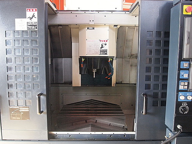P001999 立型マシニングセンター 牧野フライス製作所 V33_2
