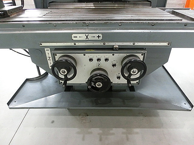 P900123 ＮＣ立フライス 牧野フライス製作所 BNⅡ85-A6_7