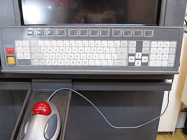 P001958 ＮＣワイヤーカット 牧野フライス製作所 U32i_8