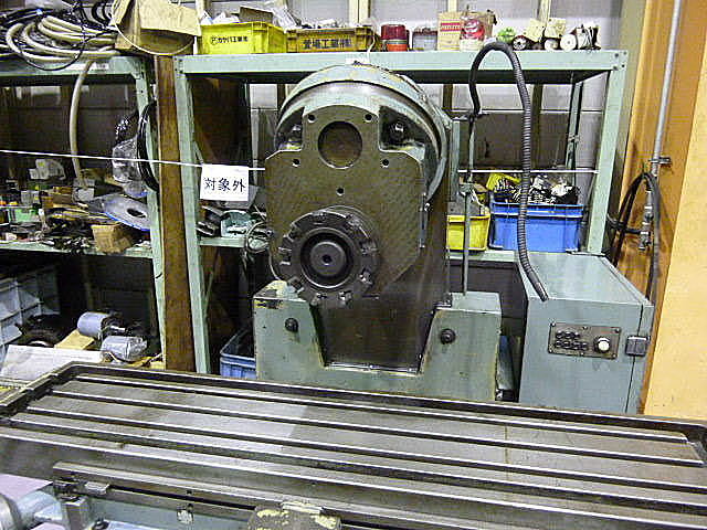 B003089 万能フライス 新潟鉄工 2UMC_1